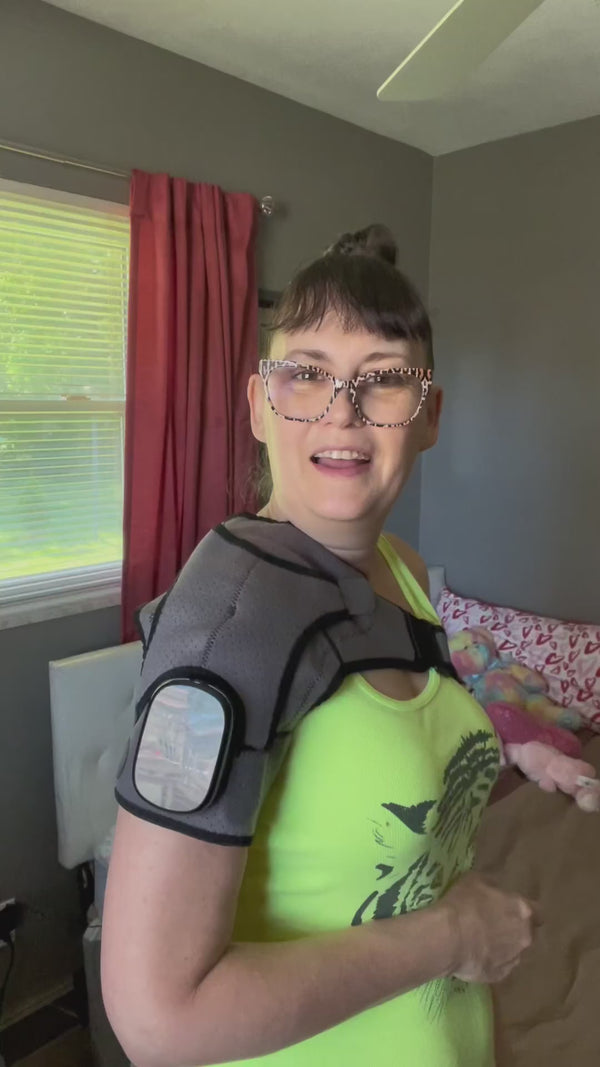 Shoulder Massager With Heat & USB Recharge video2